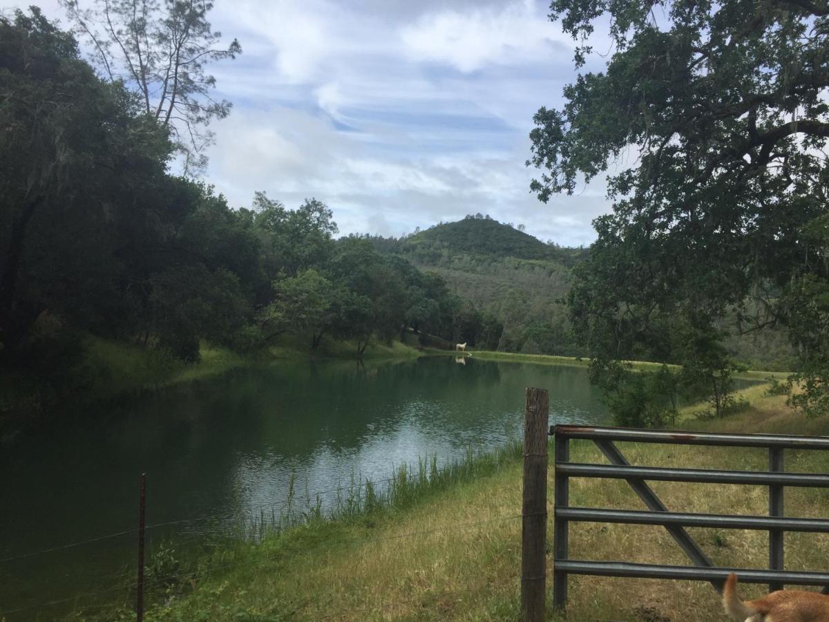 | Rustridge Ranch & Winery