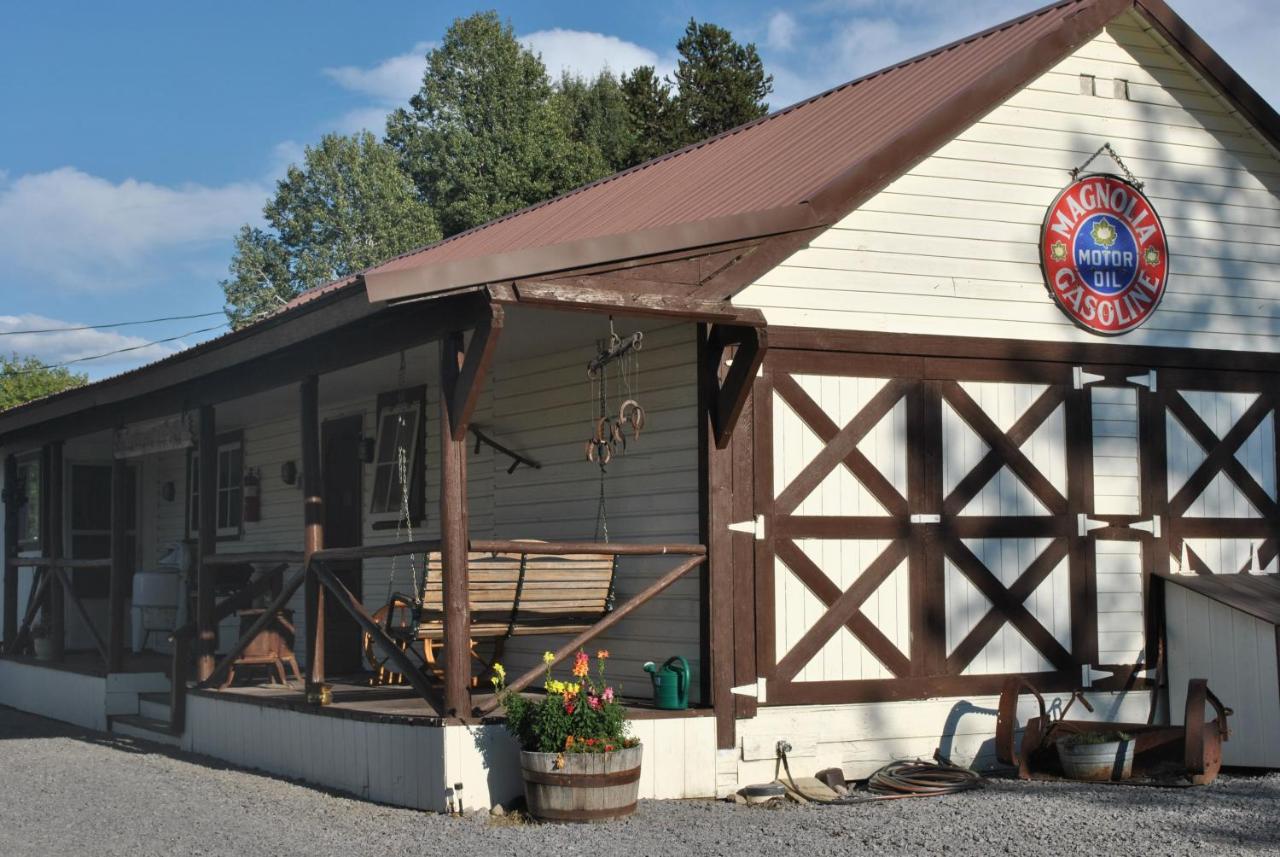 | Aspen Inn