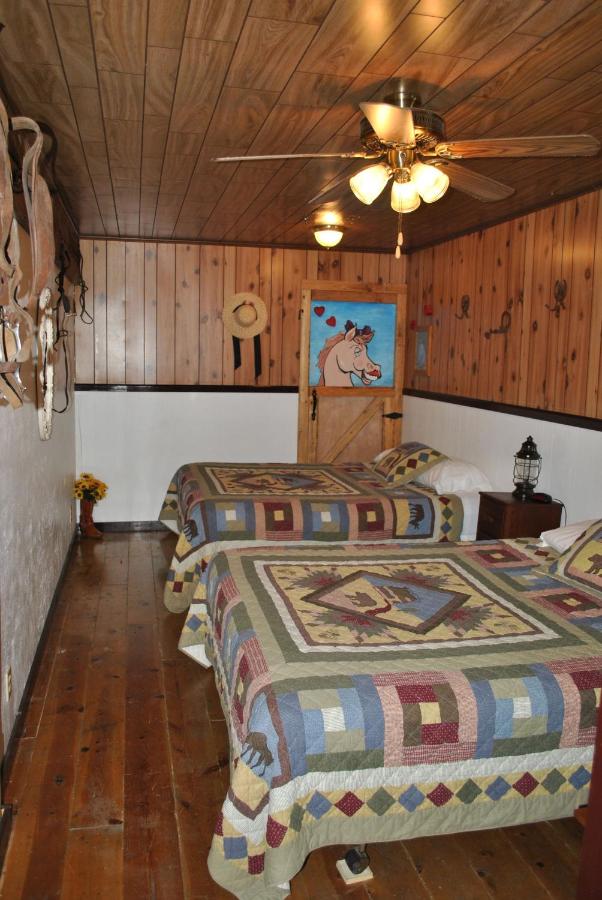 | Aspen Inn