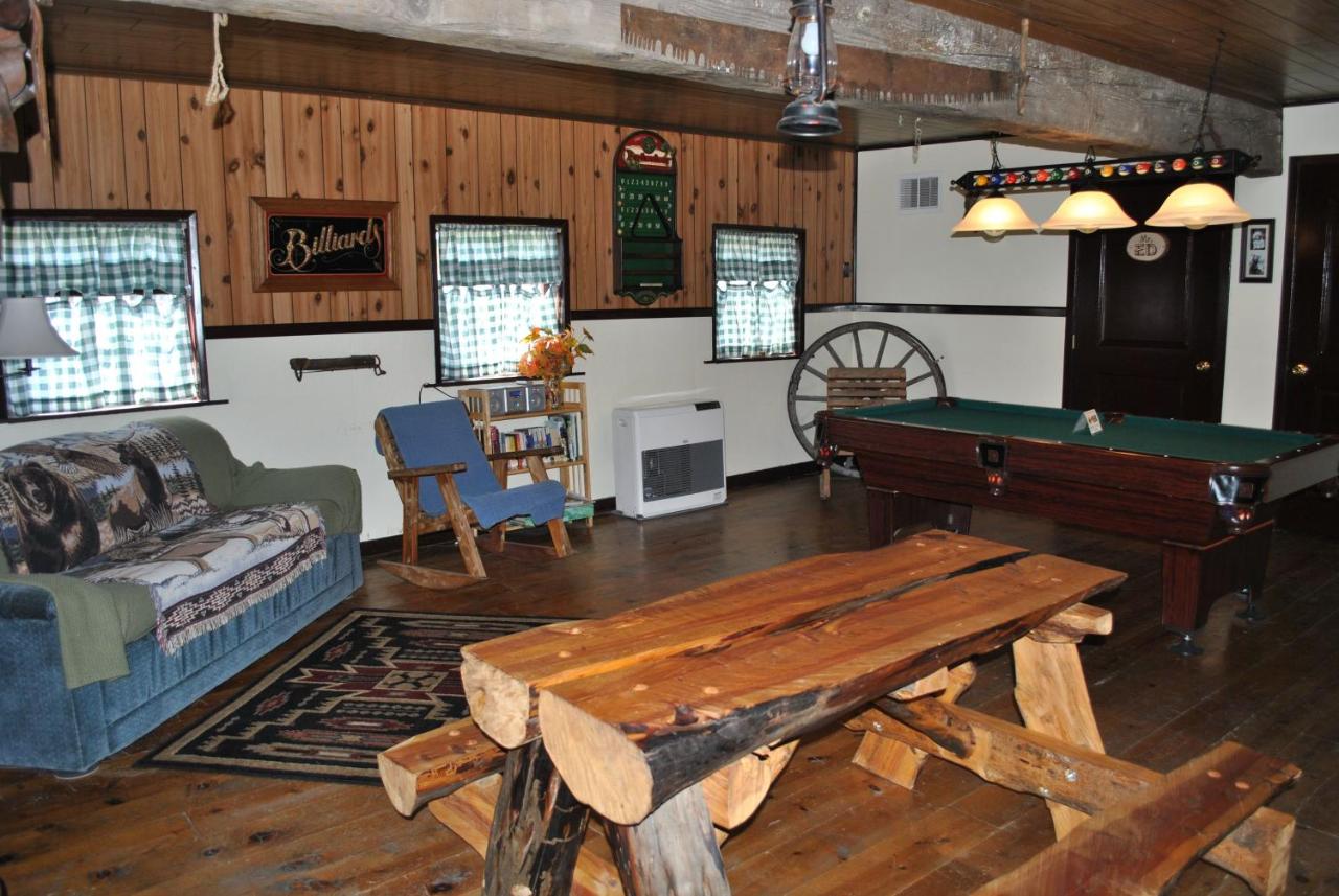 | Aspen Inn