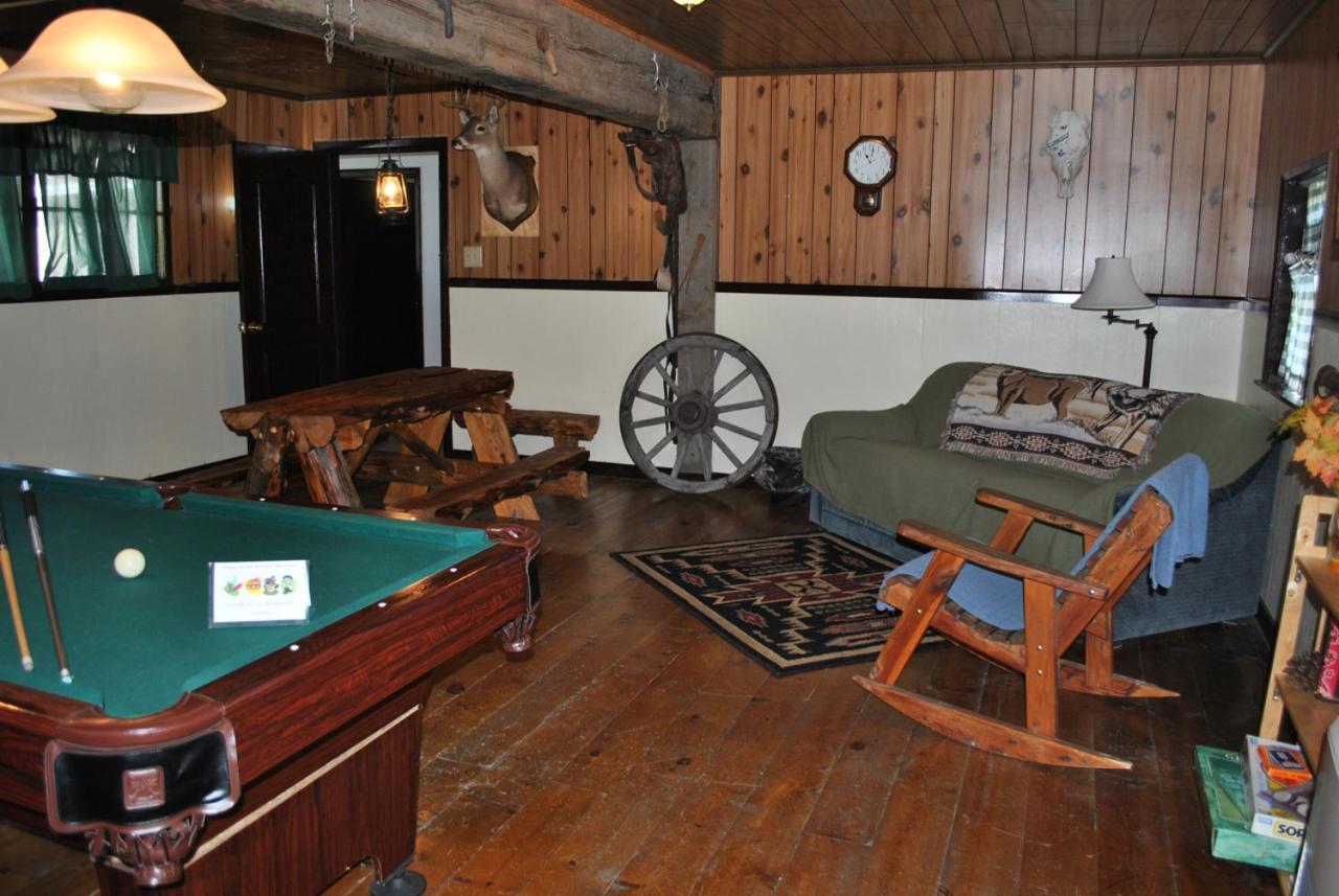 | Aspen Inn