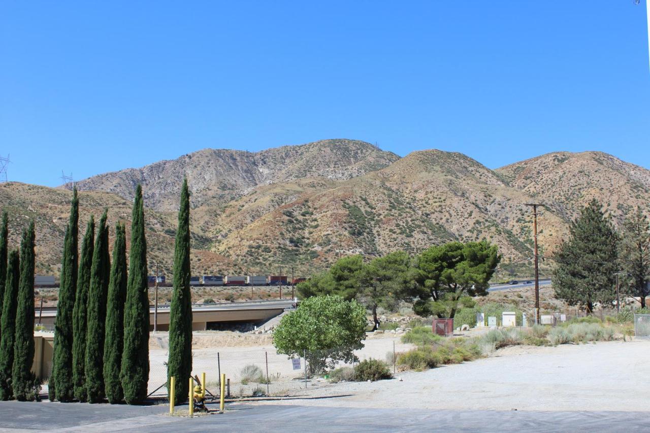 | Cajon Pass Inn