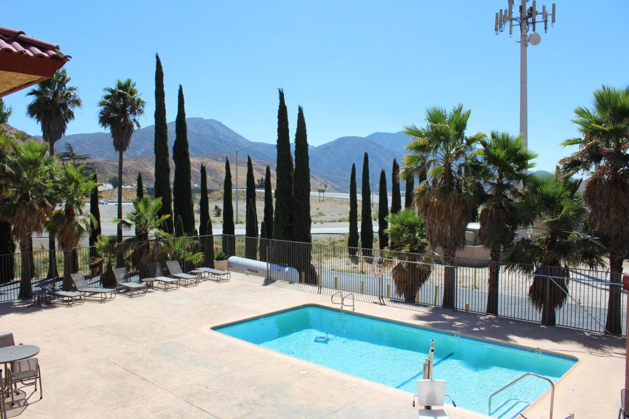 | Cajon Pass Inn