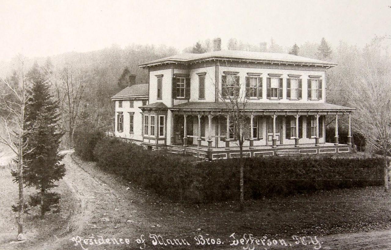 | Mill Pond Inn