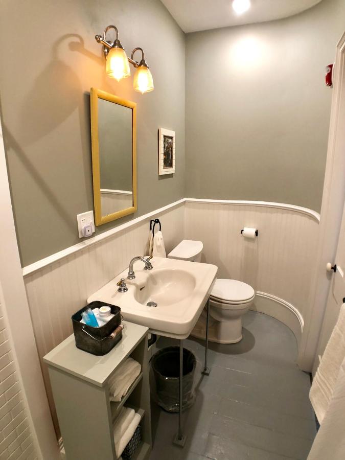 | Mill Pond Inn