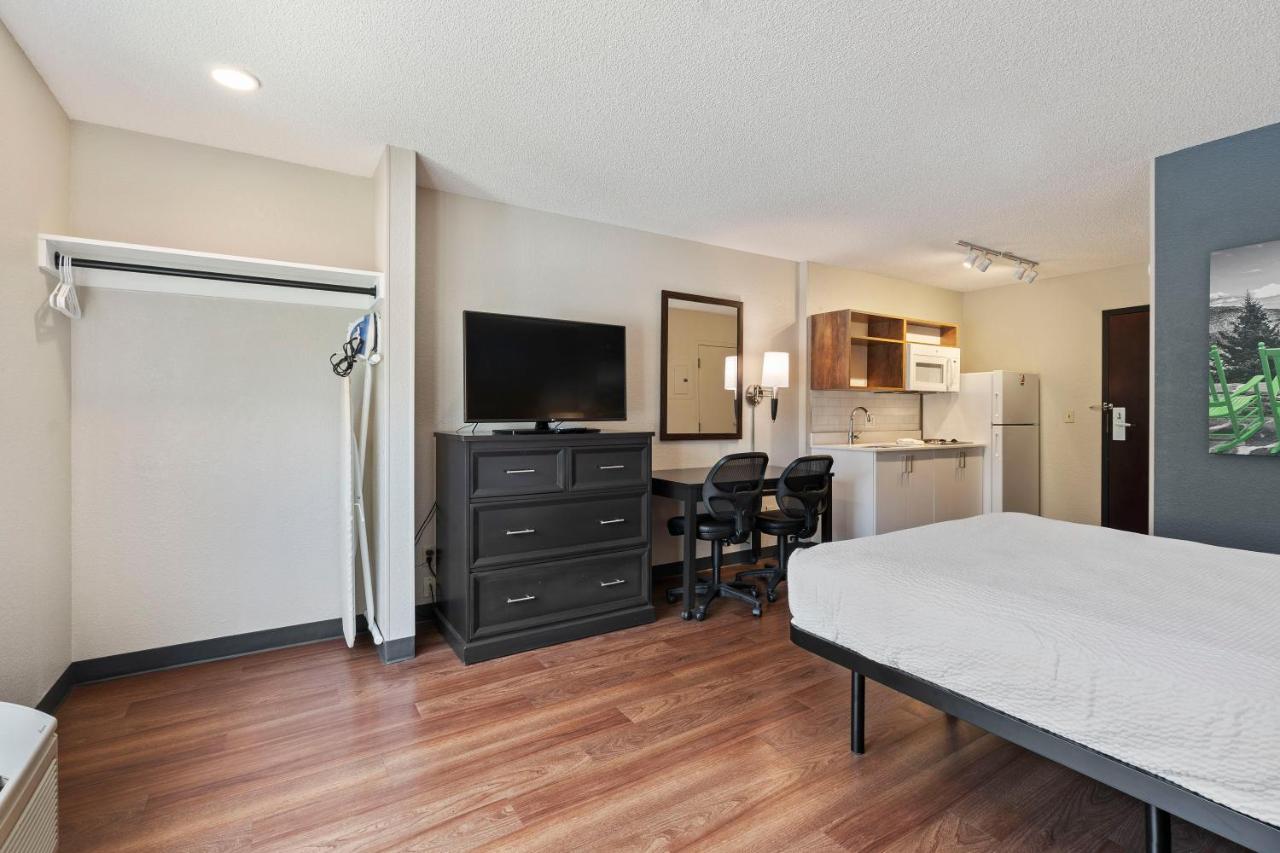Queen Studio - Non-Smoking at Extended Stay America Premier Suites Seattle Bellevue Downtown