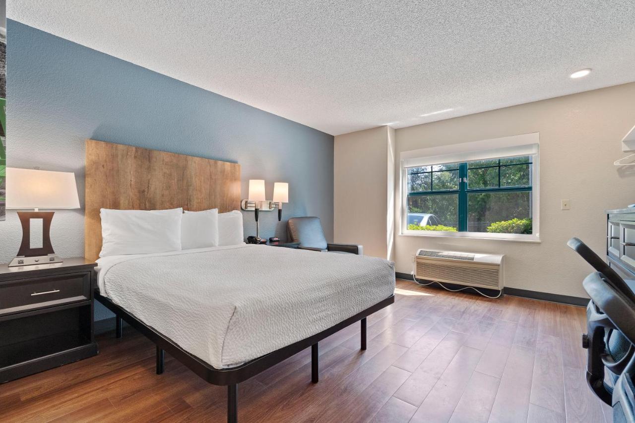 Queen Studio - Non-Smoking at Extended Stay America Premier Suites Seattle Bellevue Downtown
