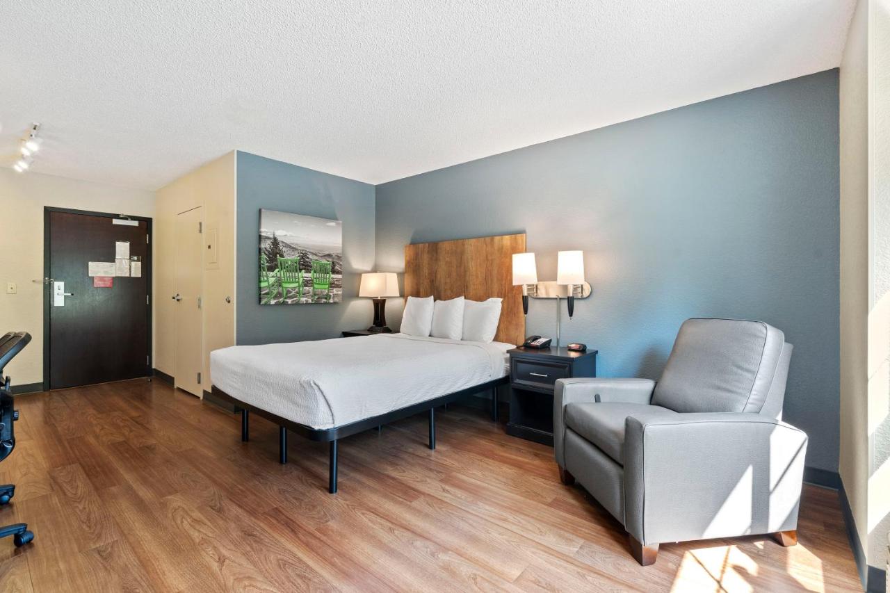 Queen Studio - Non-Smoking at Extended Stay America Premier Suites Seattle Bellevue Downtown