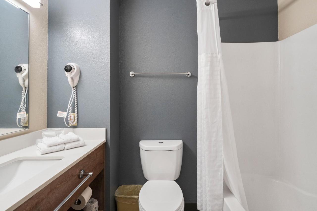 Studio with 2 Double Beds - Non-Smoking at Extended Stay America Premier Suites Seattle Bellevue Downtown