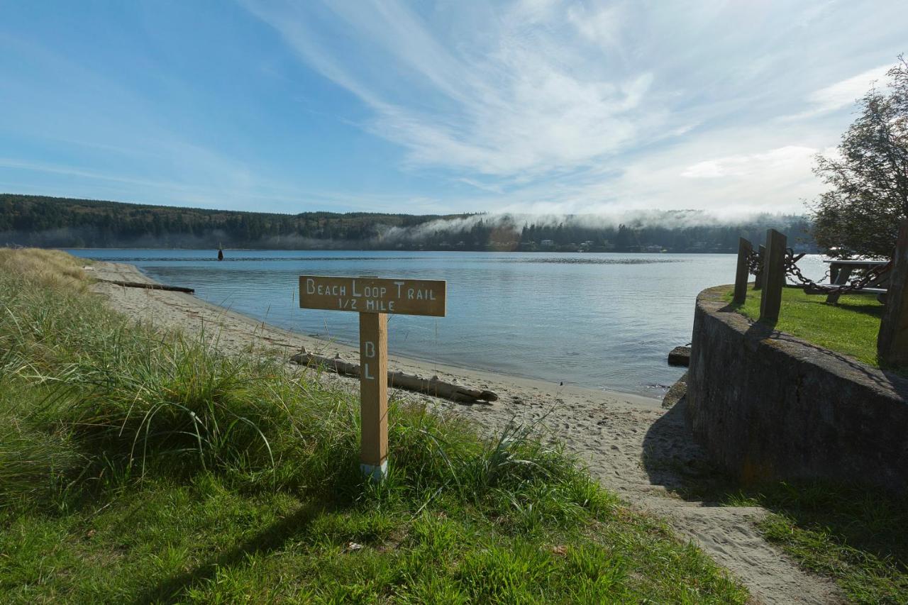 | Resort at Port Ludlow