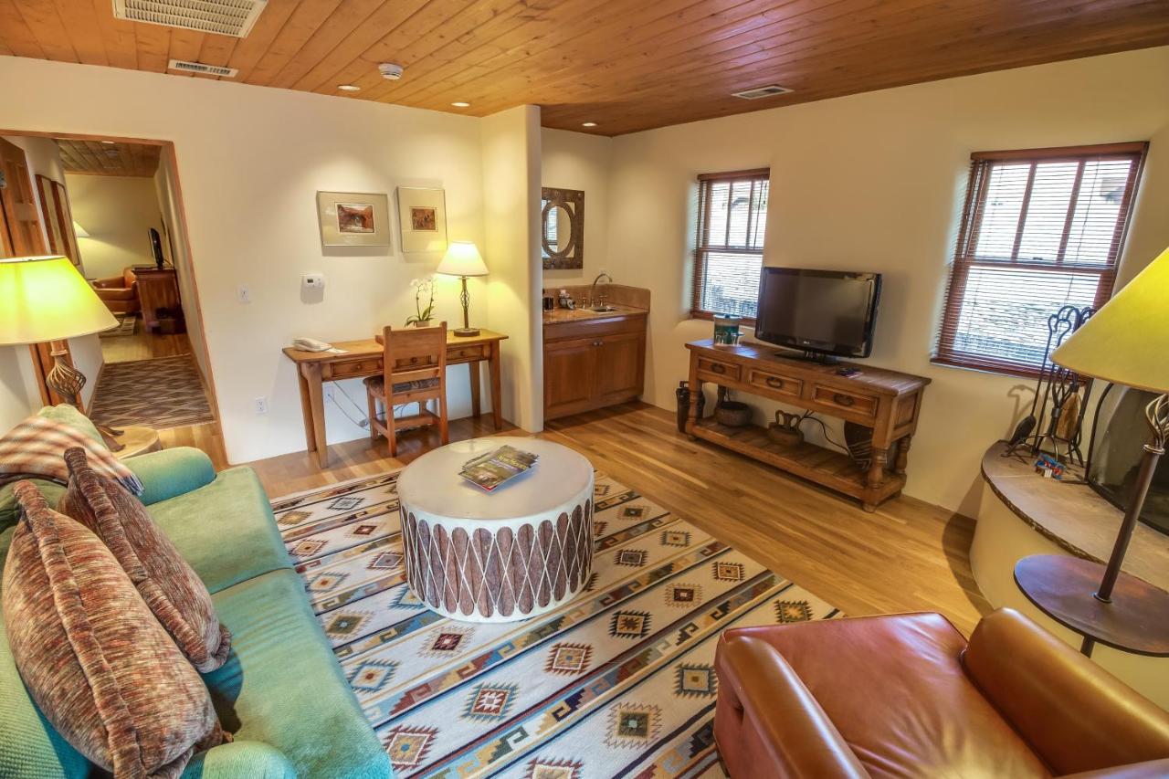 One-Bedroom Suite at Inn on the Alameda