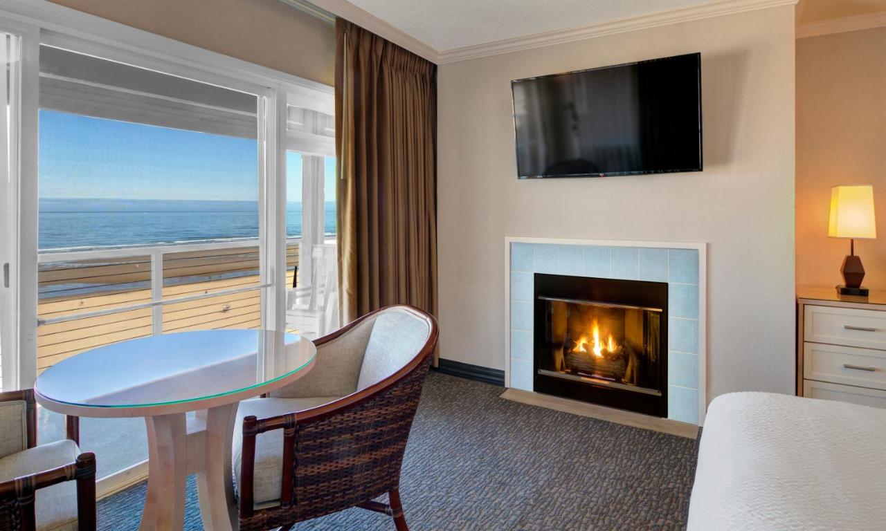 | Hallmark Resort in Cannon Beach