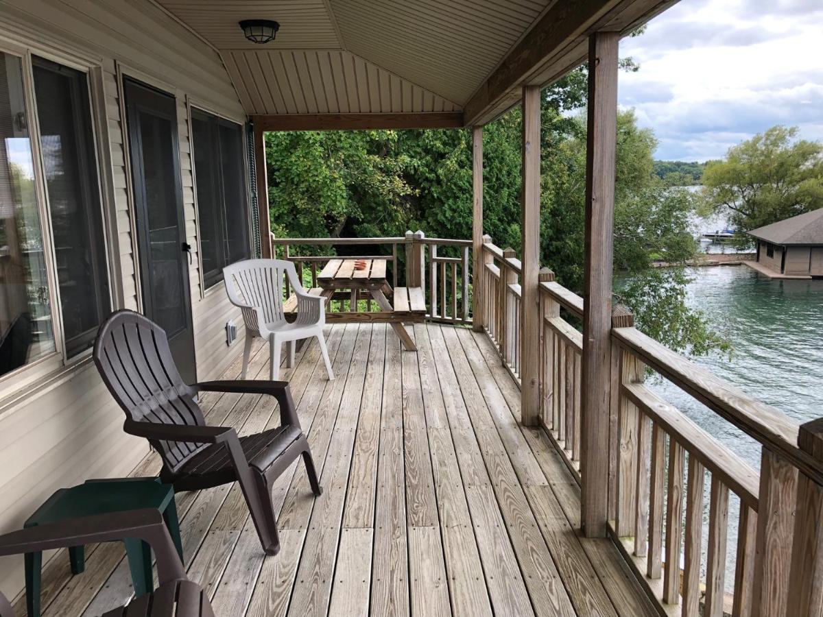 | West Winds Motel & Cottages