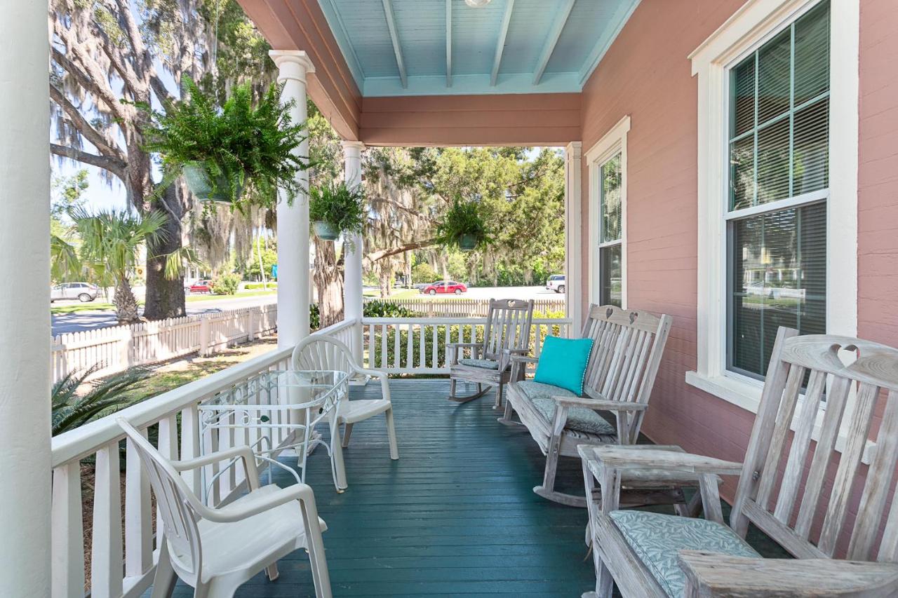 | Spencer House Inn