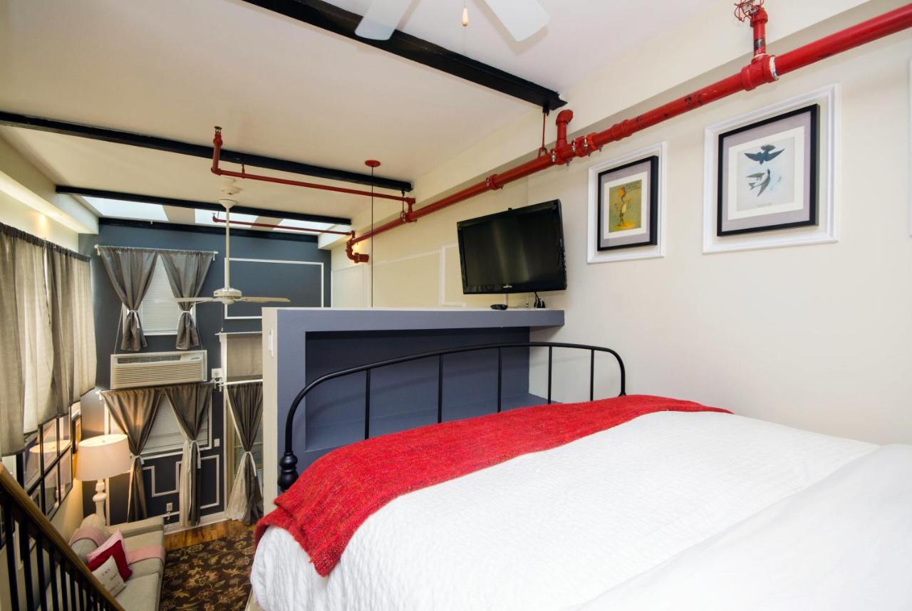 Duplex Loft Suite with Patio at The Box House Hotel