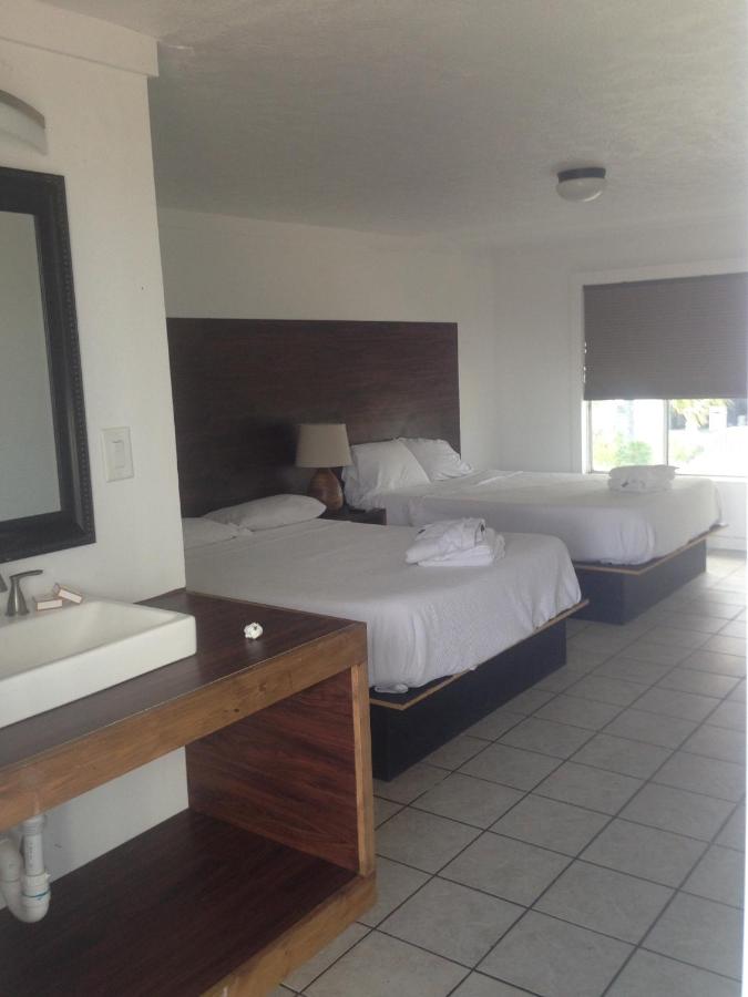  | Banana Peel Resort
