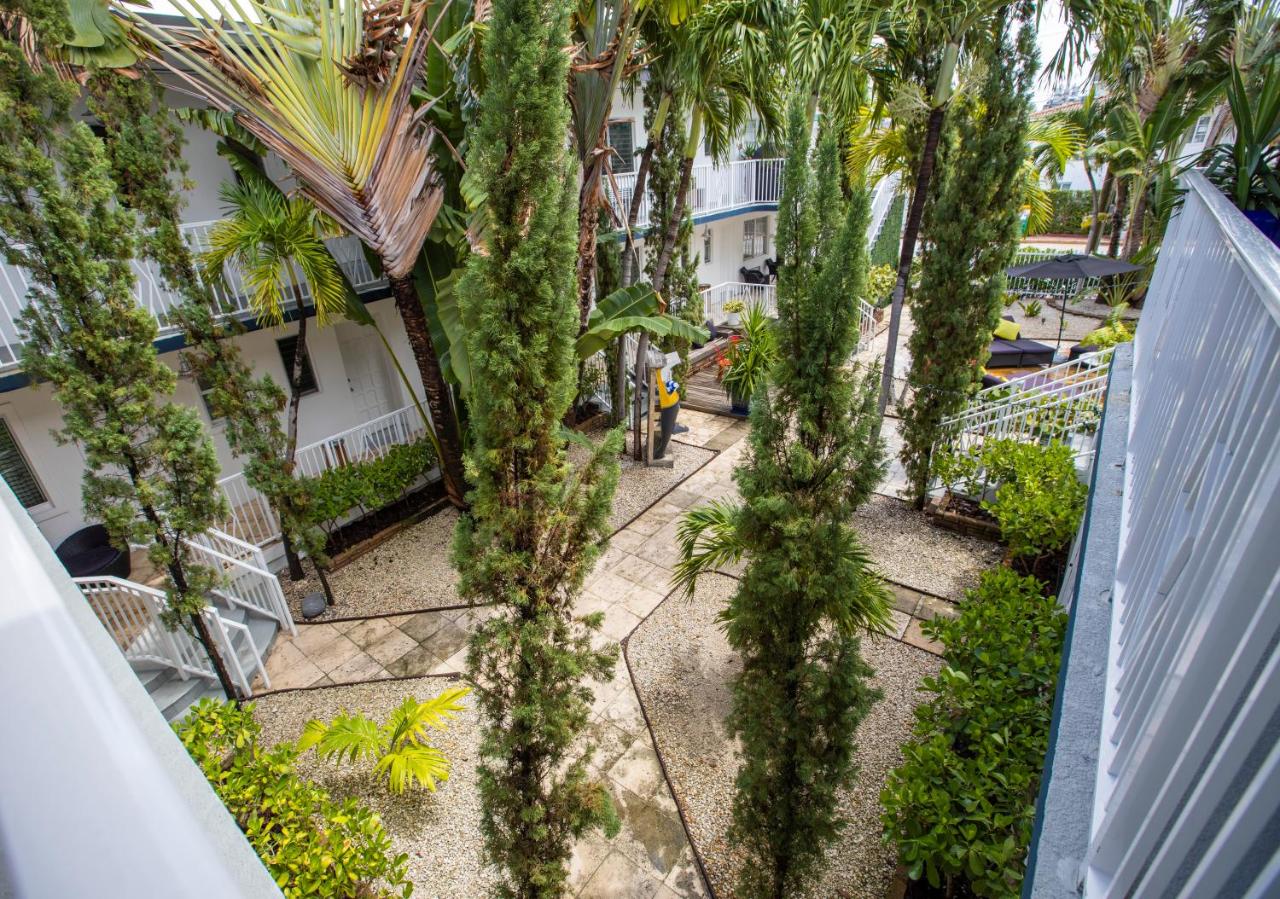 | Beachside All Suites Hotel