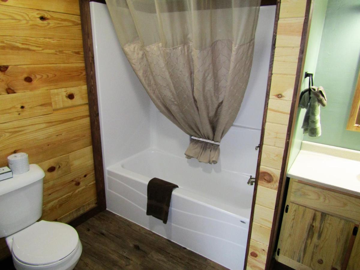 | Freedom Ridge Cabins
