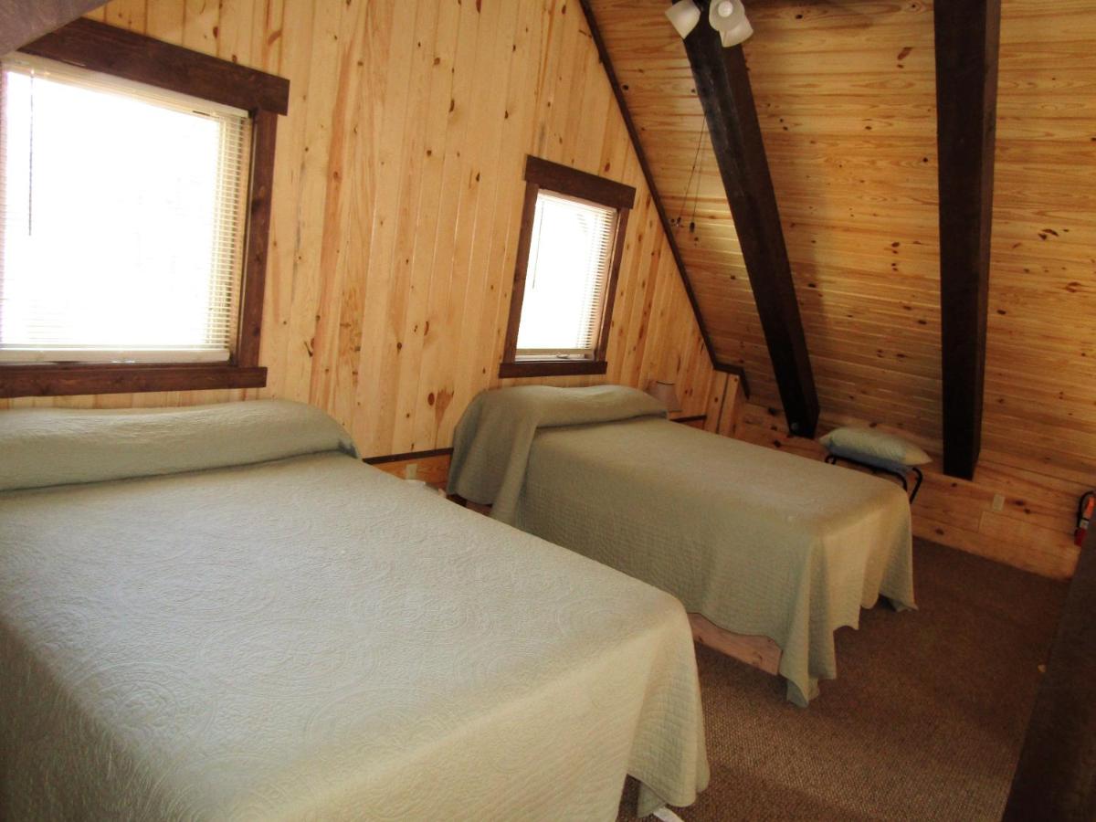 | Freedom Ridge Cabins