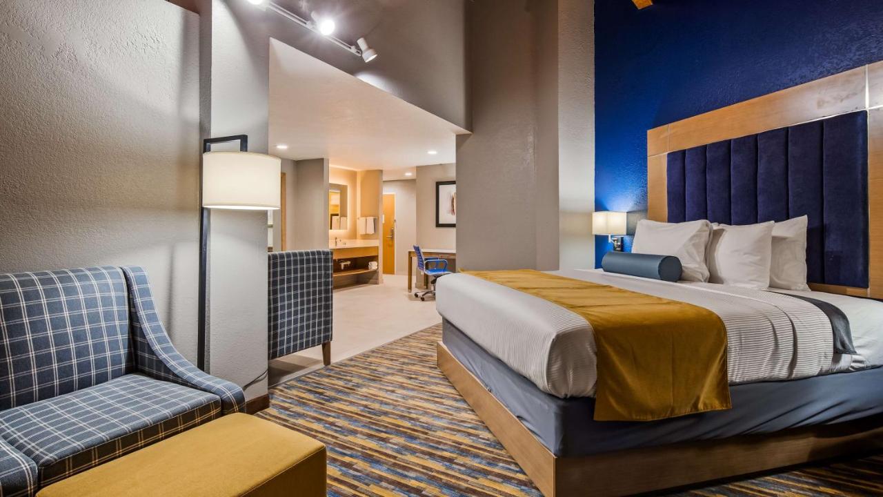 King Suite with Sofa Bed at Best Western DeWitt