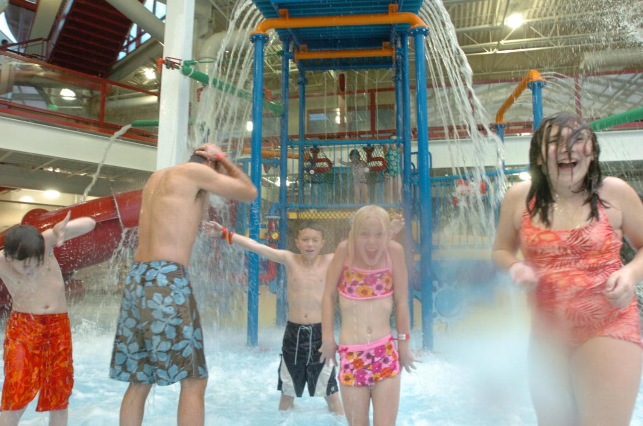  | Triple Play Resort Hotel & Suites