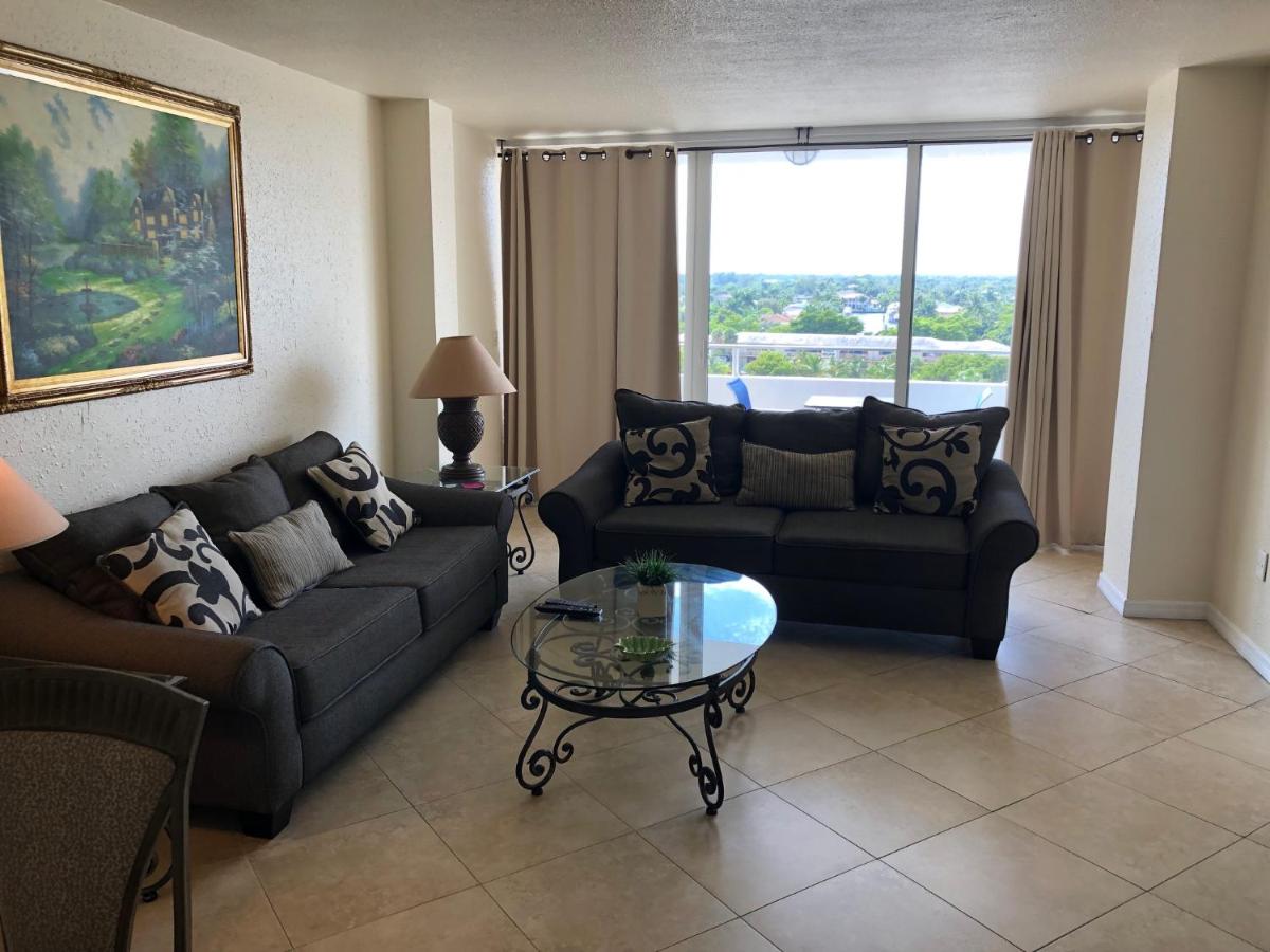 | Galt Ocean Drive Beach Condo