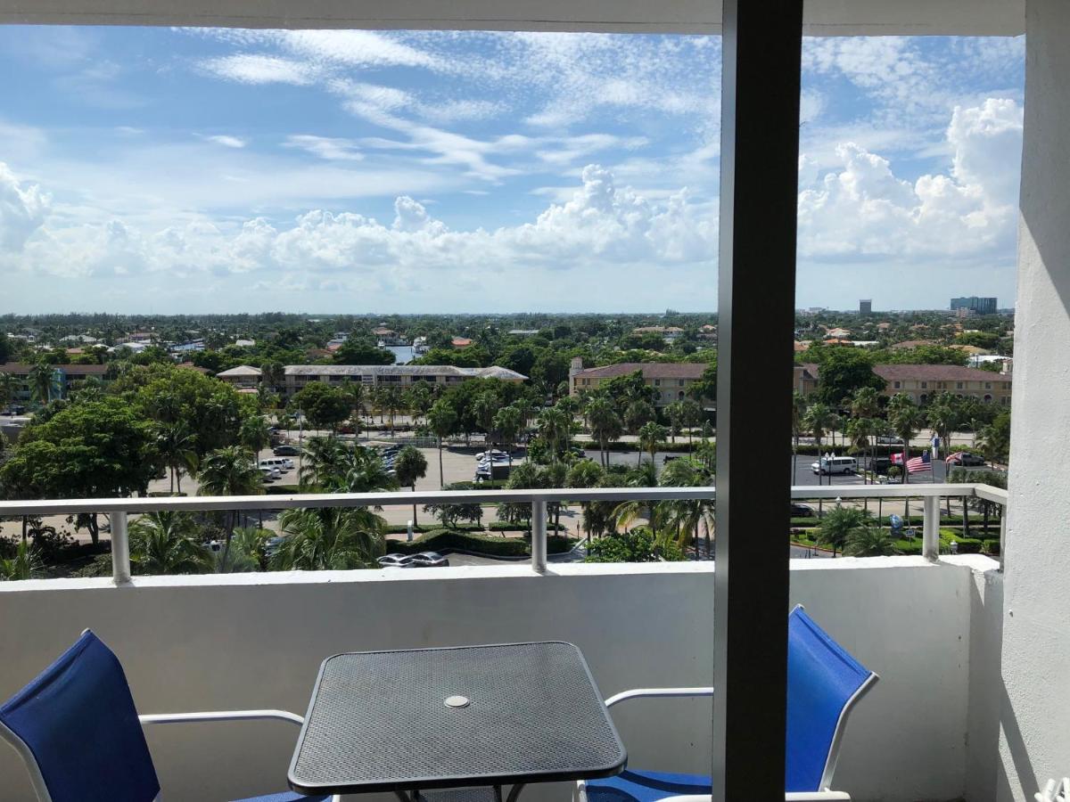 | Galt Ocean Drive Beach Condo