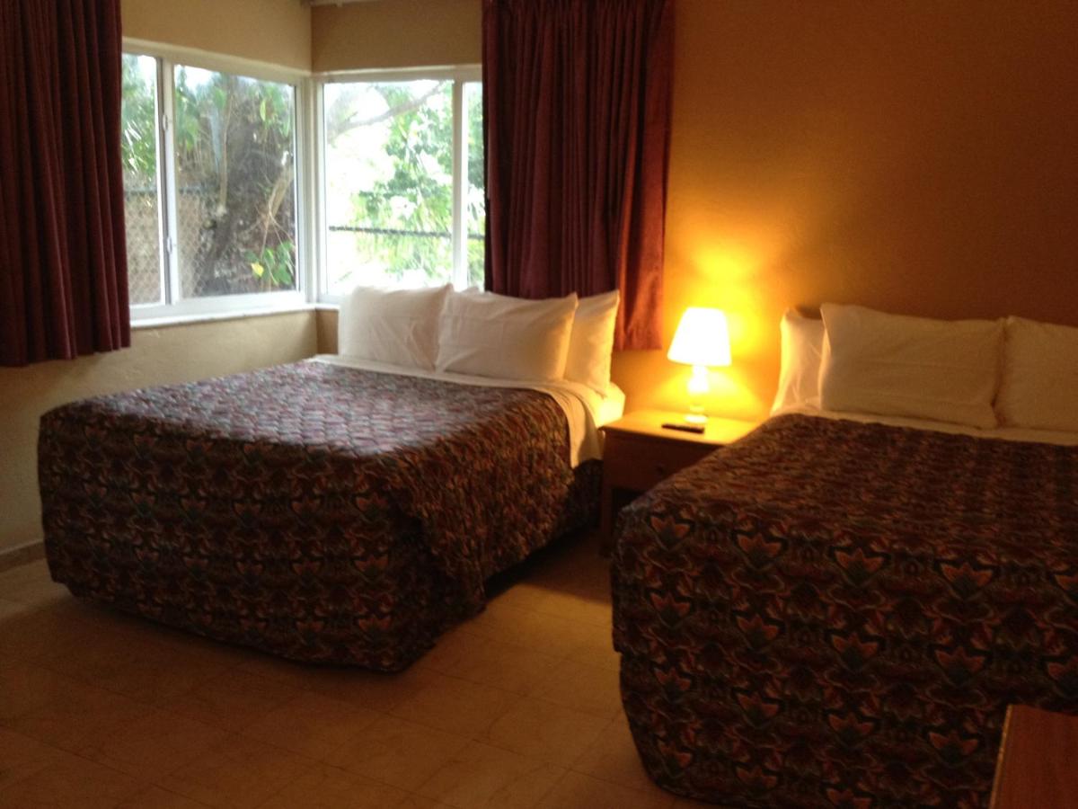 Double Suite at Geneva Hotel