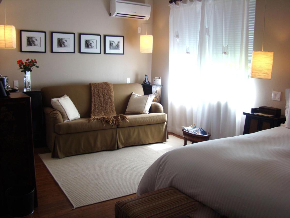  | Cadet Hotel