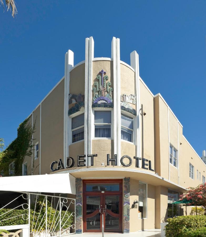 | Cadet Hotel