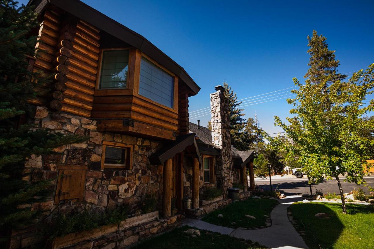 | Embers Lodge & Cabins