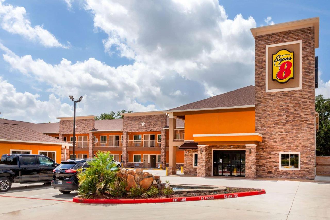 | Super 8 by Wyndham Houston Northwest Cypress