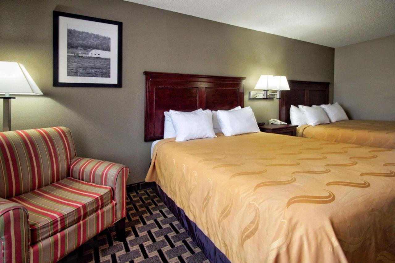 Queen Room with Two Queen Beds - Non-Smoking at Quality Inn Moore - Oklahoma City