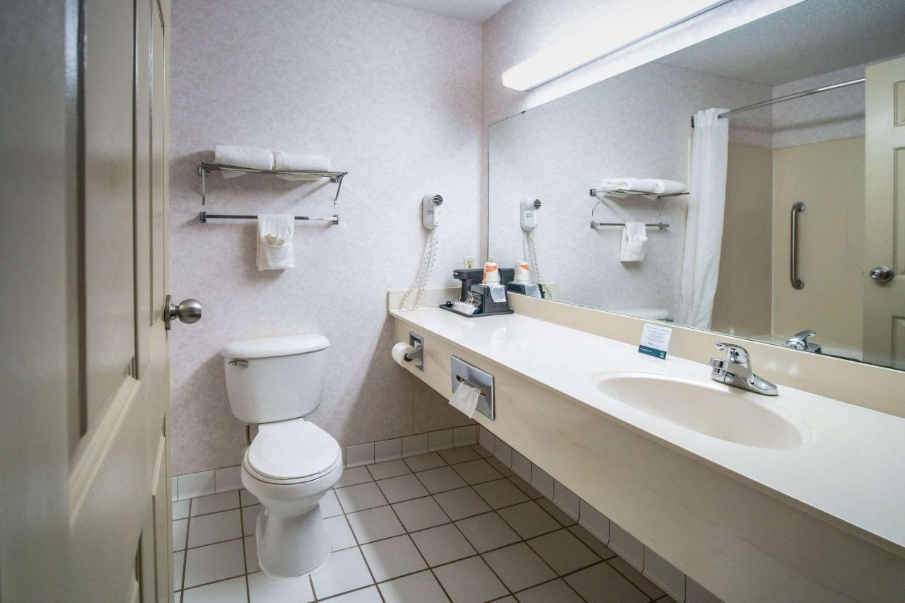 Queen Suite with Two Queen Beds - Non-Smoking at Quality Inn Moore - Oklahoma City