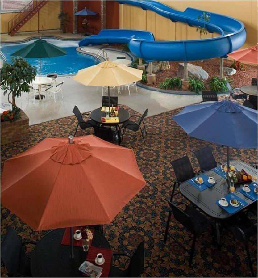  | Grand Gateway Hotel