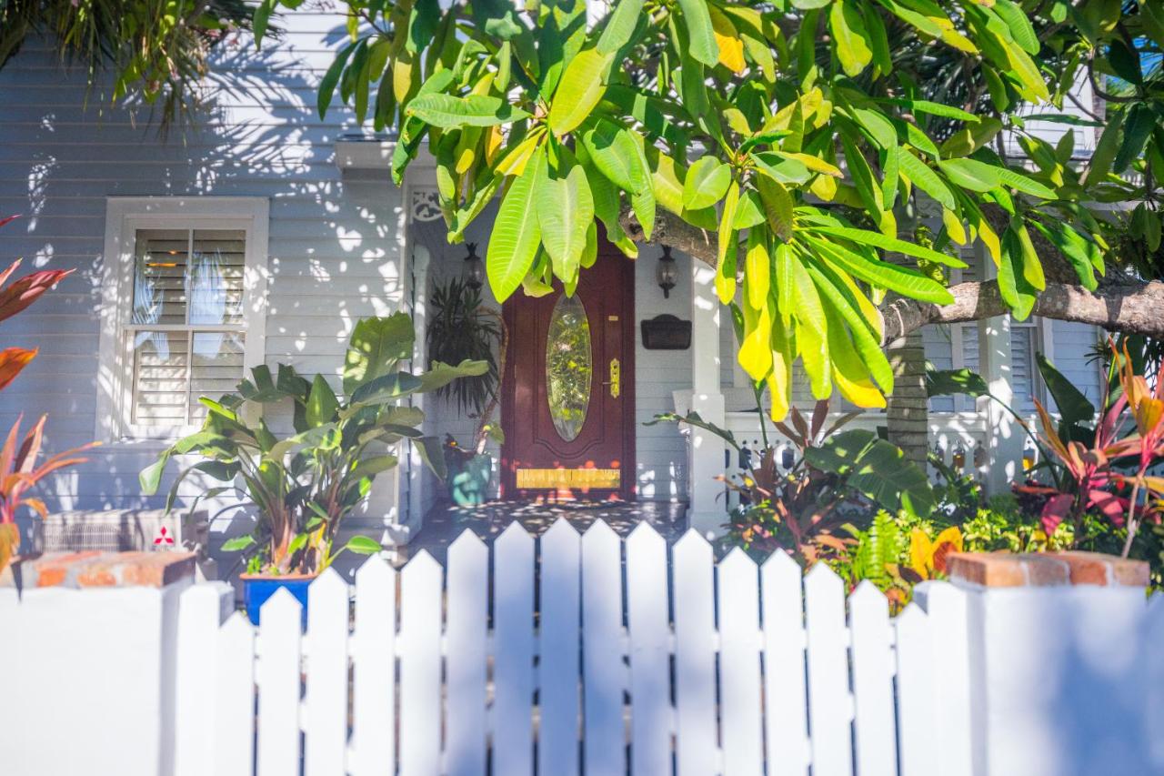 | Duval Inn - Key West