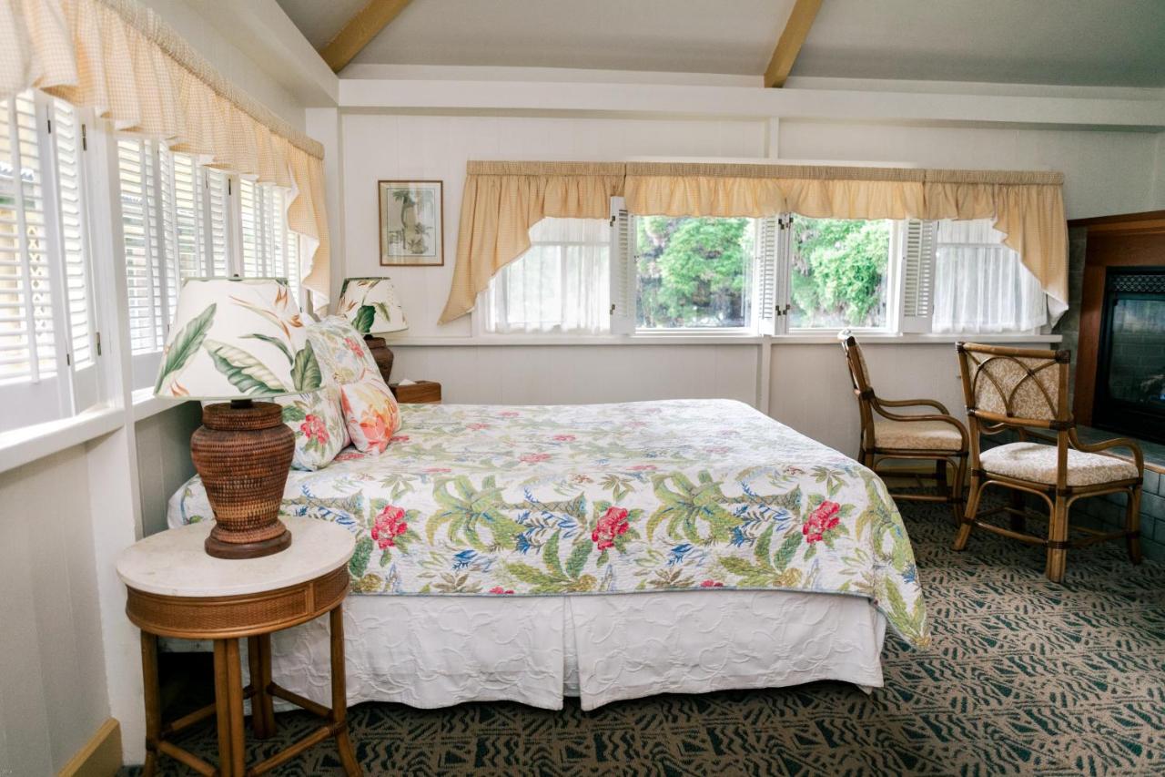 | Kilauea Lodge and Restaurant
