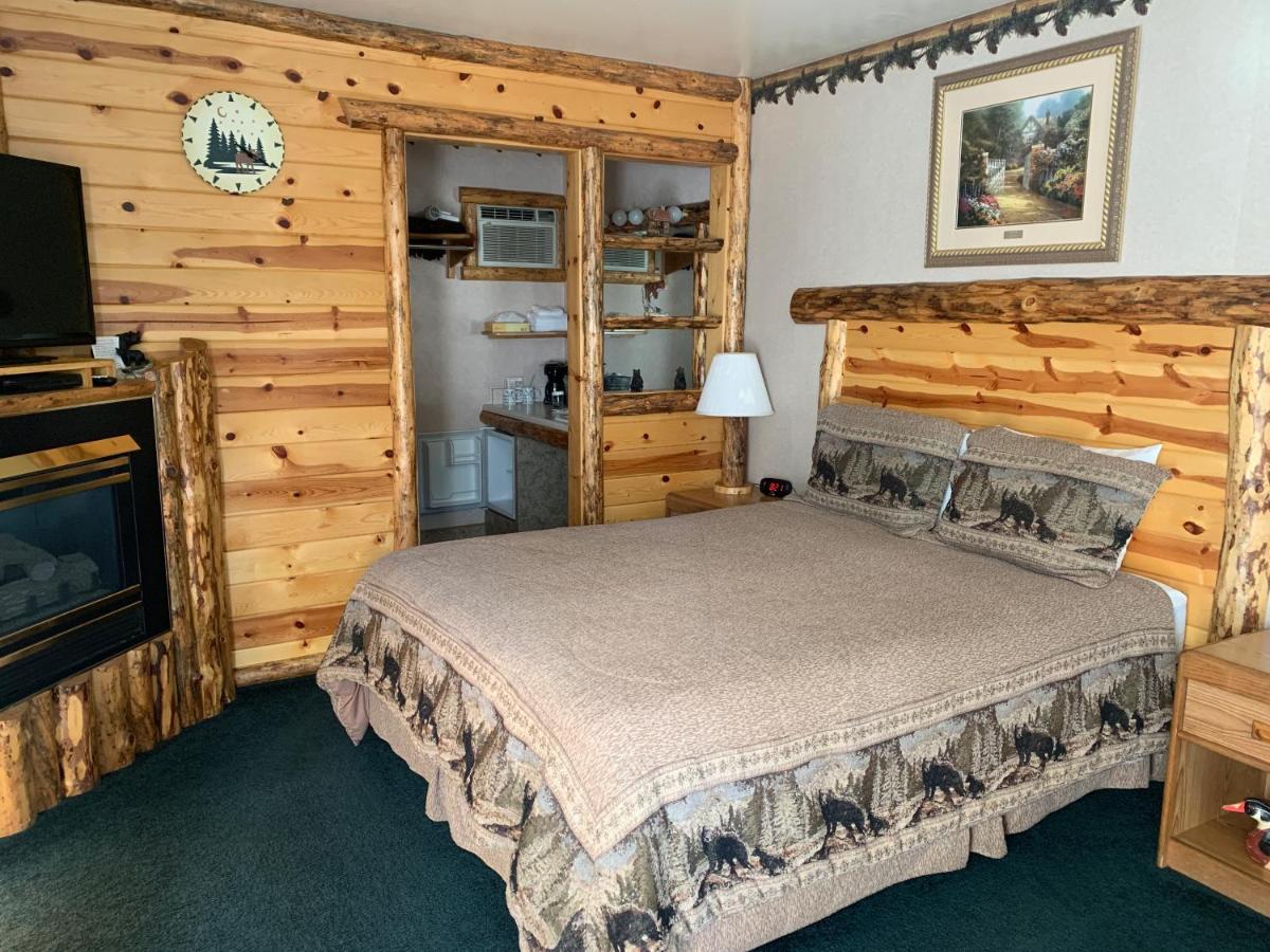 | Tahoe Valley Lodge
