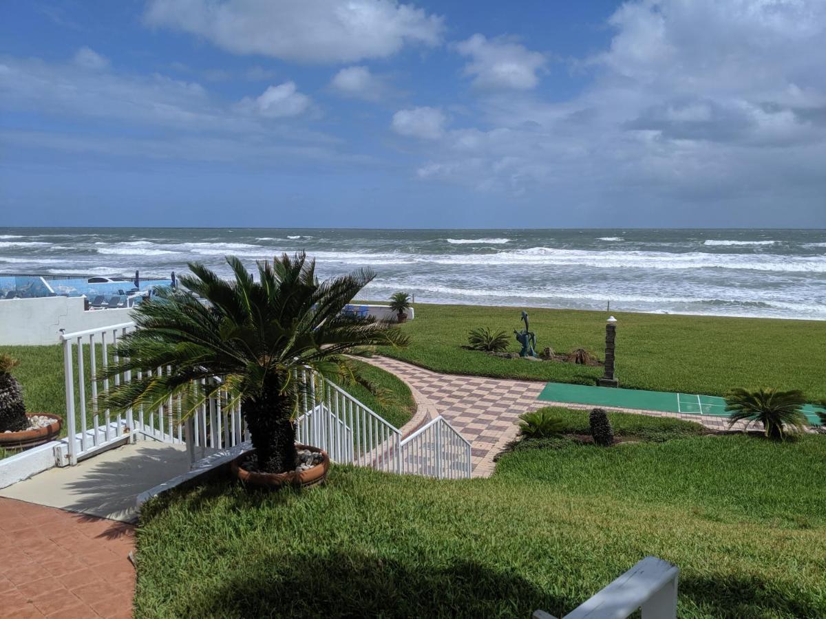  | Shoreline Suites & Cabana Cottages – Beachfront