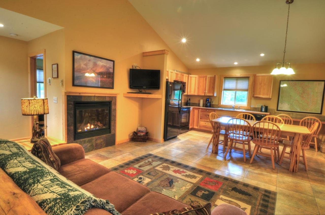 | Glacier Outdoor Center