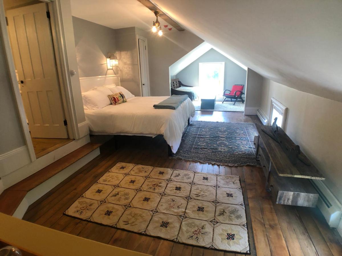 | Mill Pond Inn