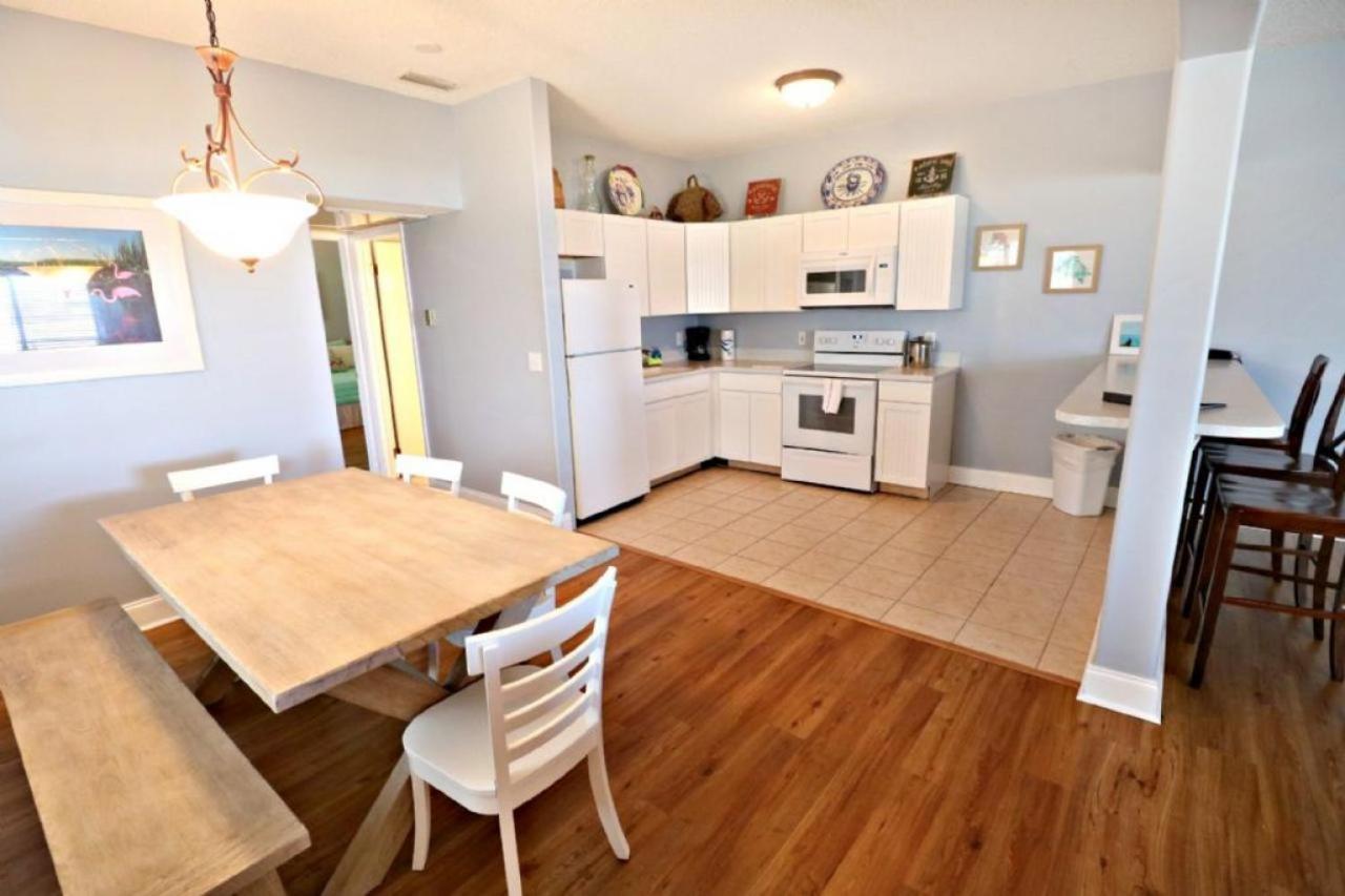  | Inn at Camachee Harbor Deluxe Suite 25