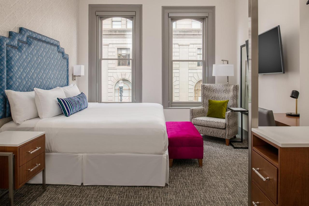 Standard King Room at Harlow Hotel