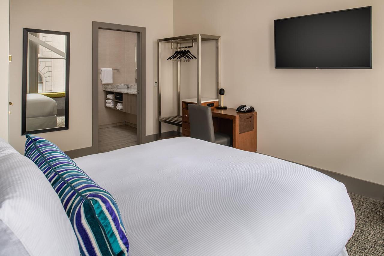 Double Room with Private Bathroom at Harlow Hotel