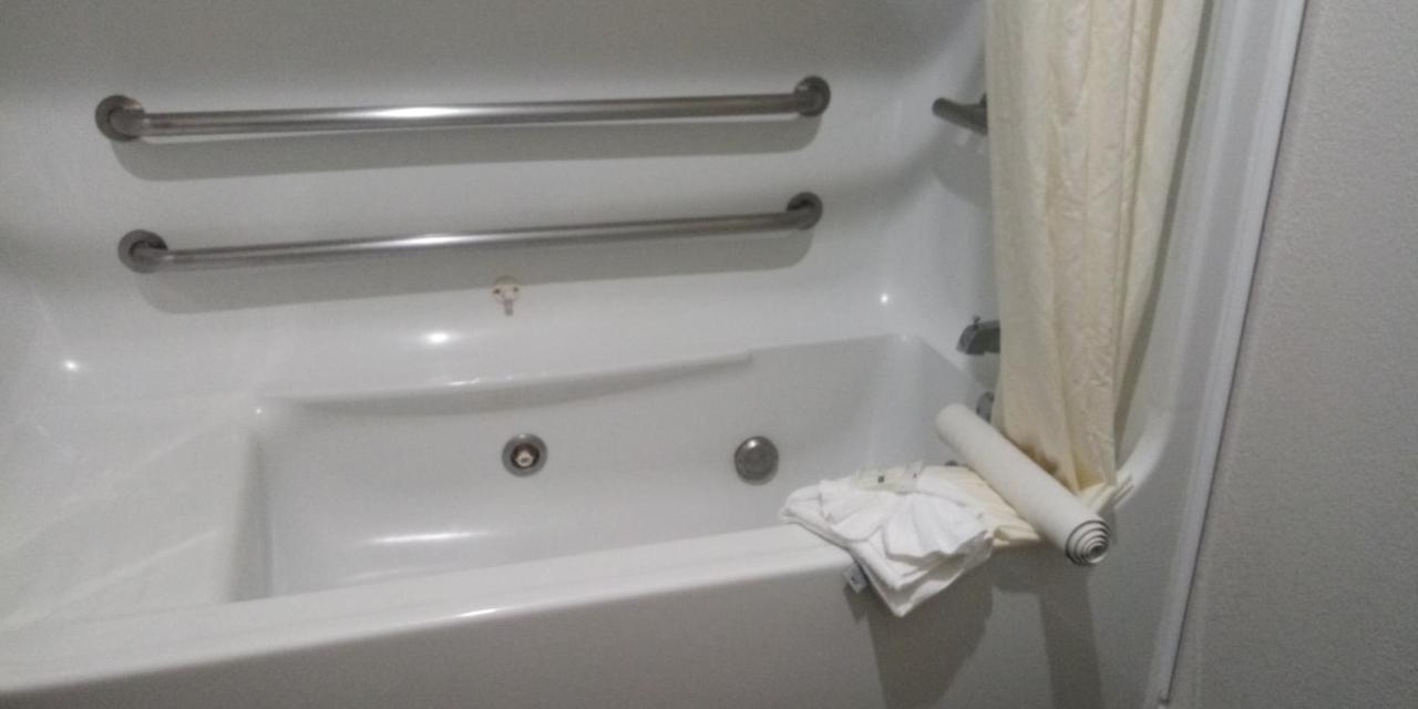 Queen Room with Two Queen Beds - Accessible/Non-Smoking at Quality Inn & Suites Seabrook - NASA - Kemah