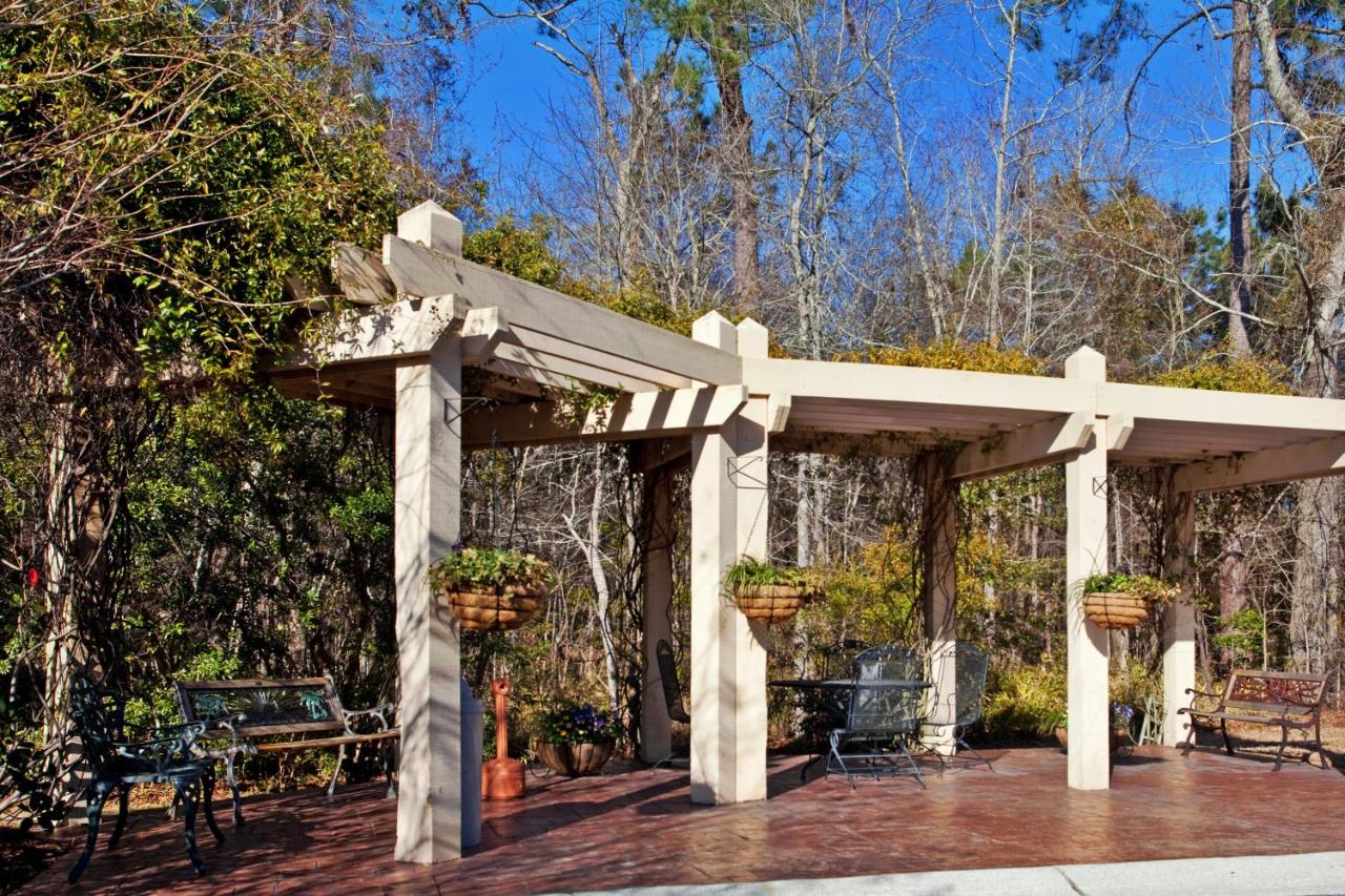  | Moncks Corner Inn