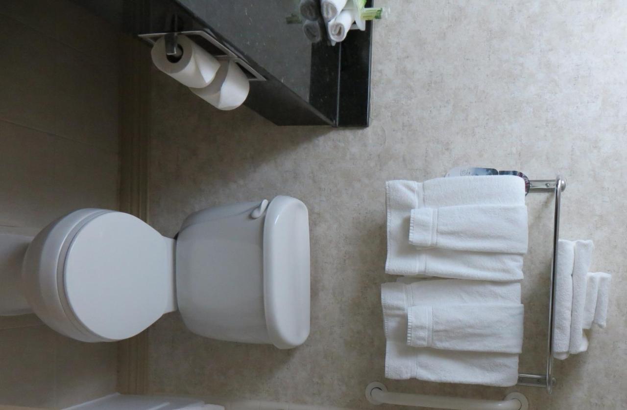 | Holiday Inn Express & Suites - Spartanburg-North, an IHG Hotel