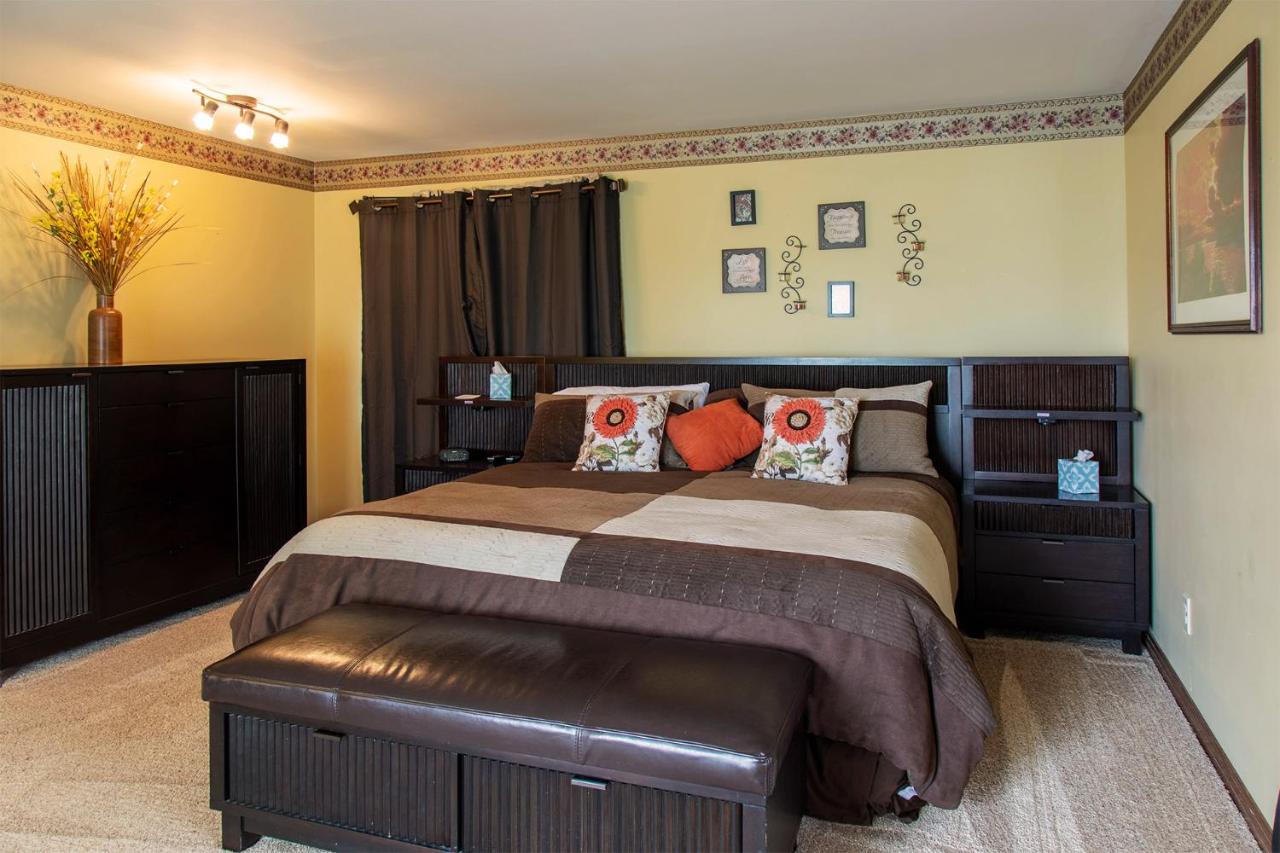 | Shane Acres Country Inn