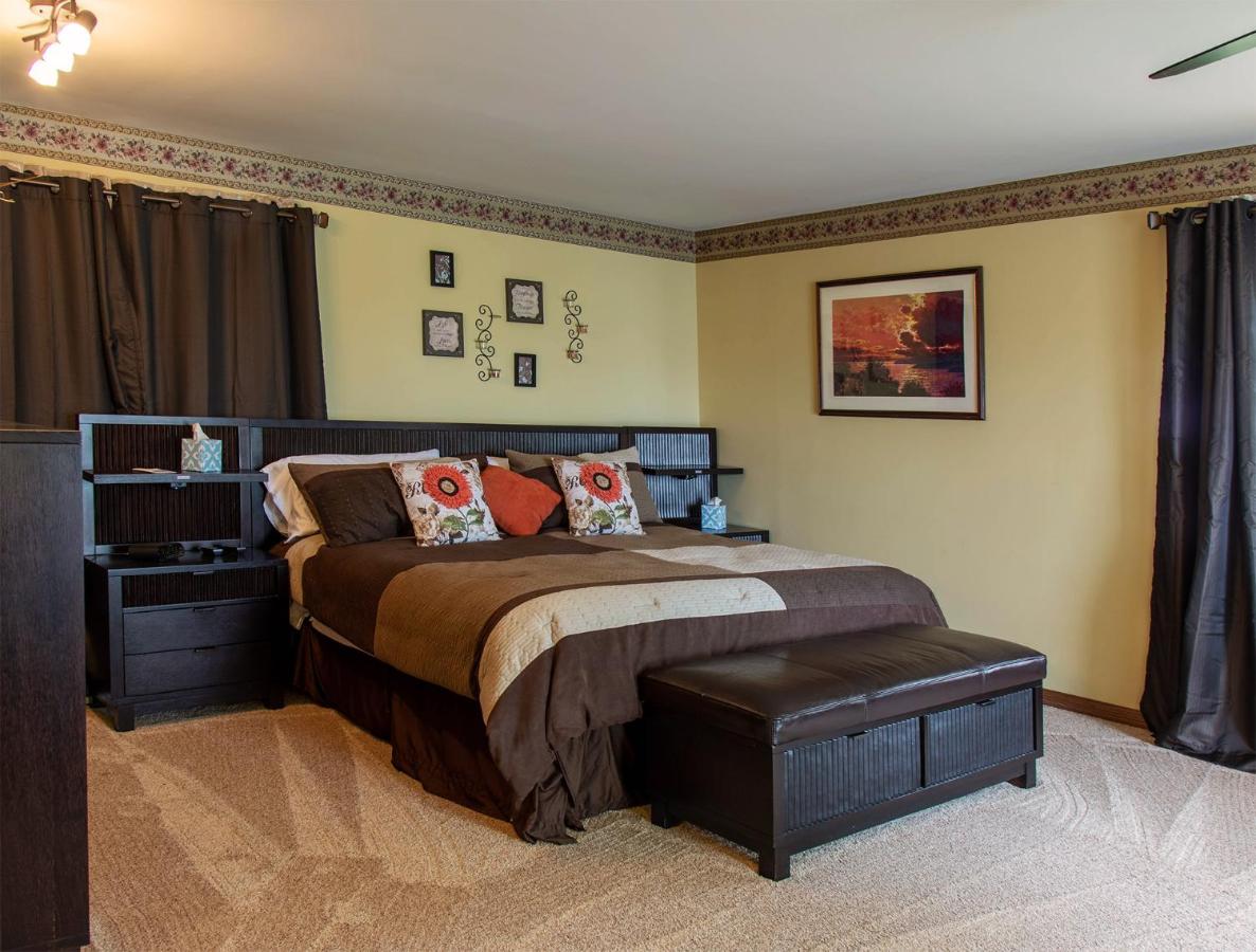 | Shane Acres Country Inn