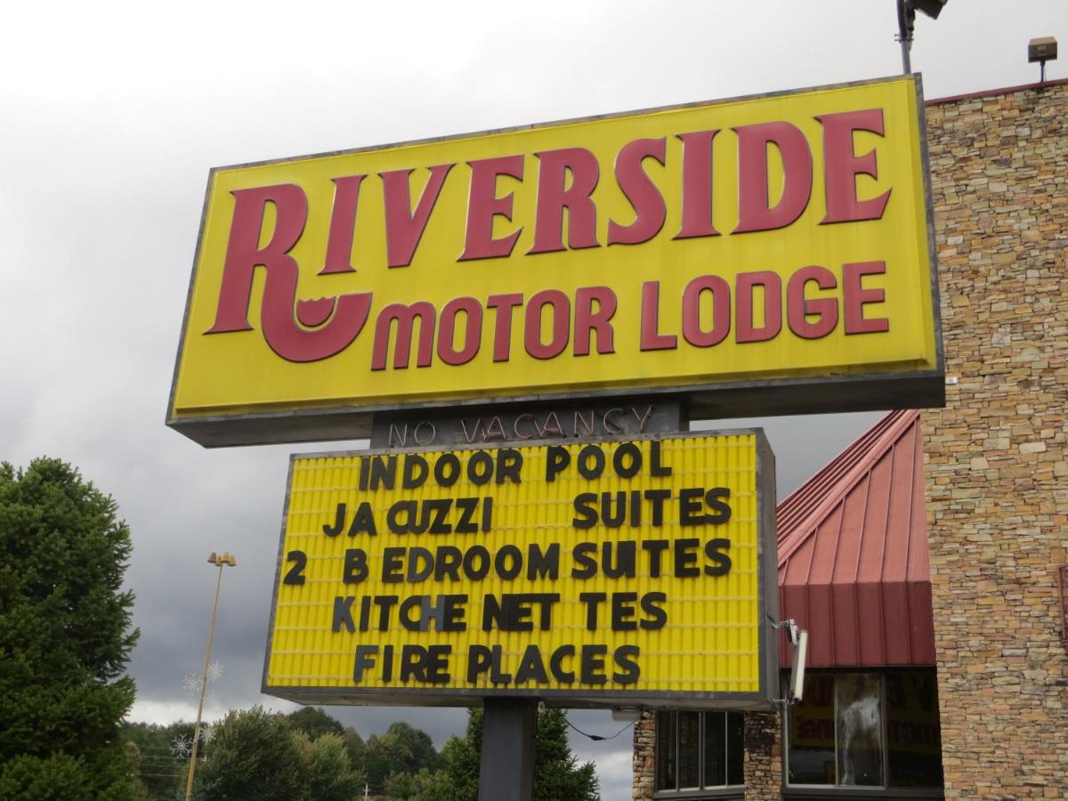 | Riverside Motor Lodge - Pigeon Forge
